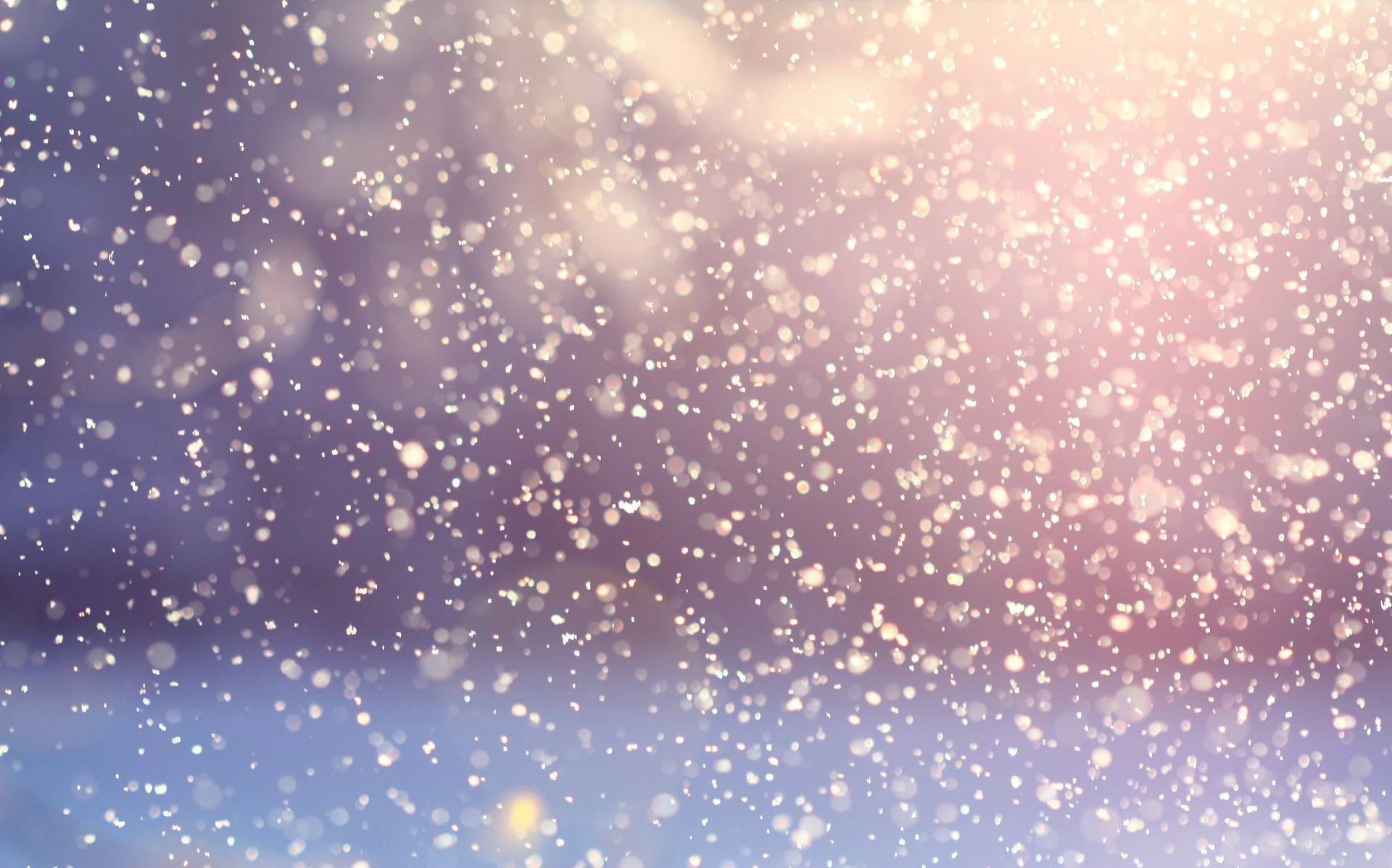 snowfall-201496_1920.jpg
